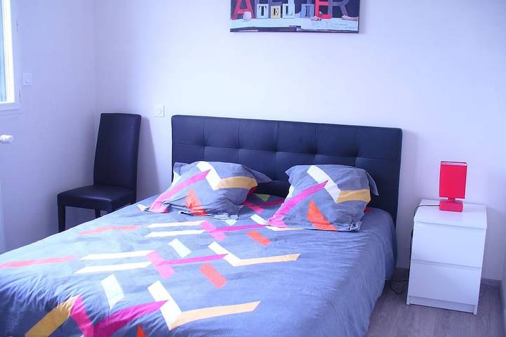 Location de vacances pour 8 personnes, avec jacuzzi ainsi que terrasse et jardin, animaux acceptés dans Plage de Neiz Vran - 3