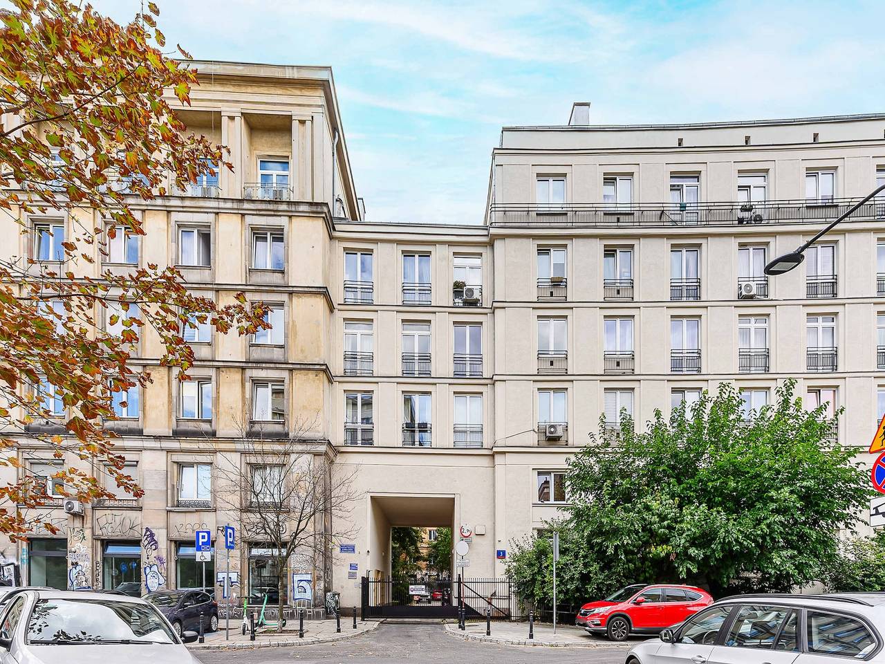 Ganze Wohnung, Warschauer Wohnung für 6 Personen mit Parkplatz in Warschau Stadtmitte, Warschau