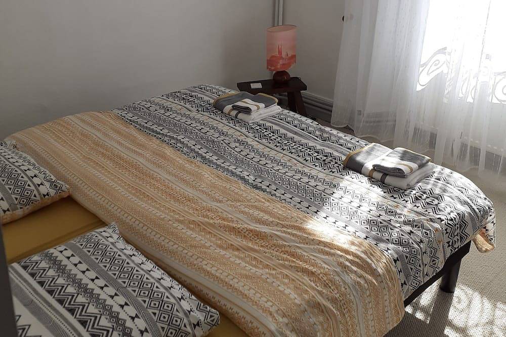 Maison en Carladez avec sauna privatif in Brommat, Aveyron