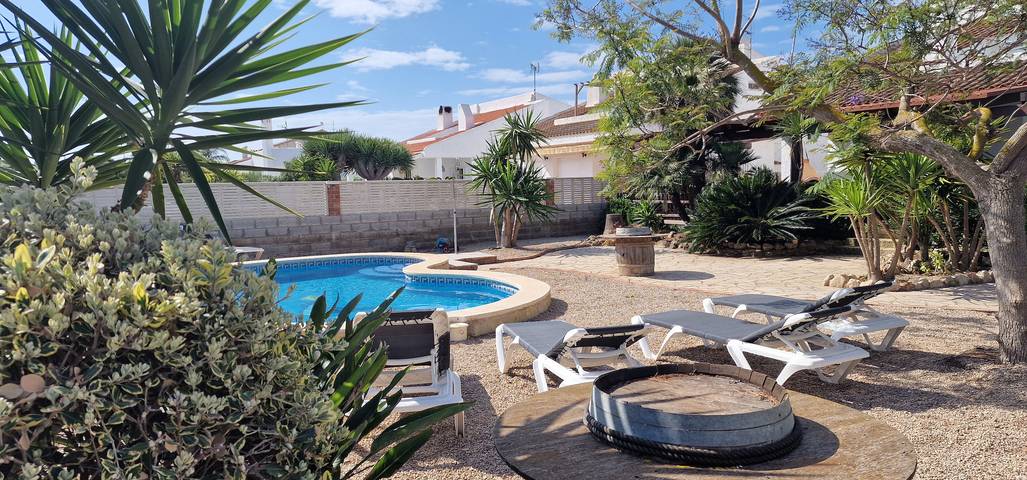 "Primavera“@Marisol: 50m zum Strand, Privat-Pool, A/C, Wifi, Hundestrand in Platja de Riumar (Deltebre), Riumar