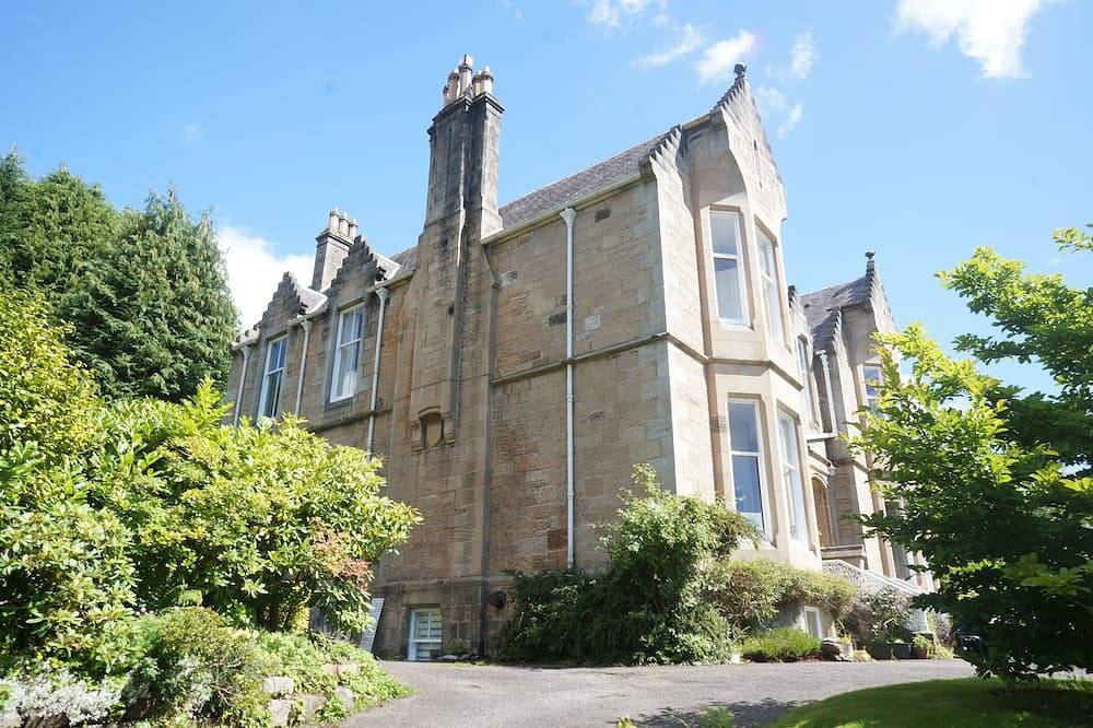 Ganze Wohnung, Bright, cosy lower floor flat in Victorian listed villa in Stirling, Stirling und Umgebung
