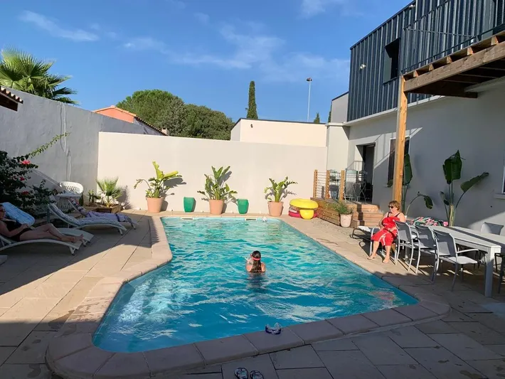 Apartamento de vacaciones para 5 personas, con jardín además de piscina y vistas, Se admiten mascotas - 1