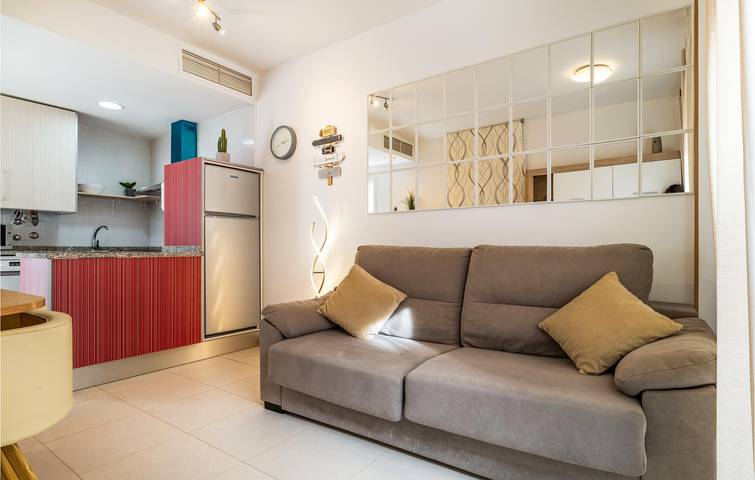 Apartamento vacacional entero, Apartamento con Garaje, A/A, Piscina e Internet Cerca de Vera Playa - 2.5km in Playas de Vera, Vera