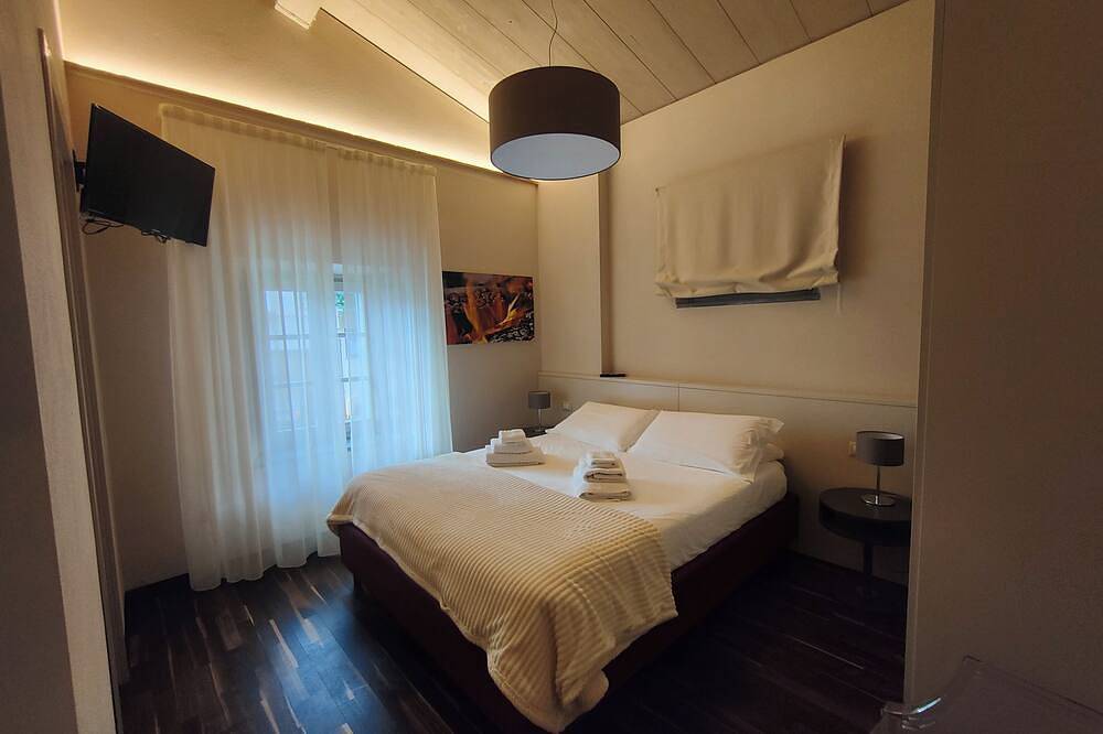 Cozy B&B in the center of the chief town of Castelnuovo di Garfagnana. in Castelnuovo di Garfagnana, Garfagnana
