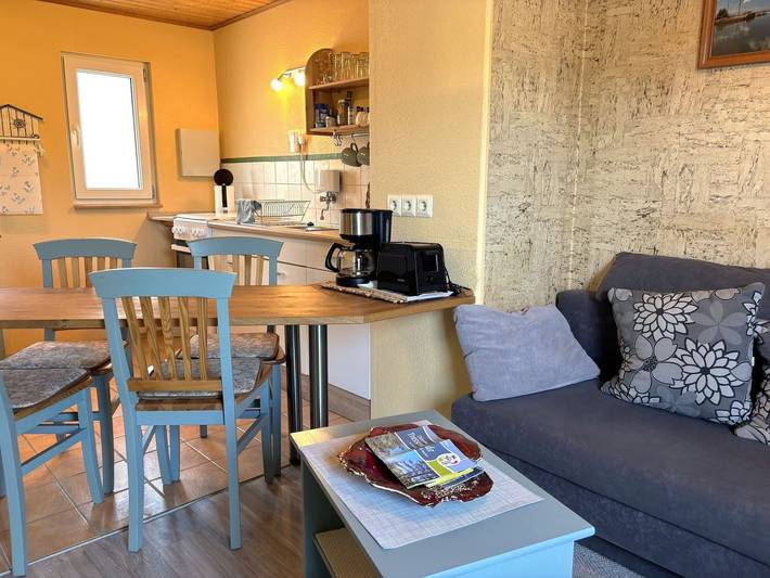 Ferienwohnung für 2 Personen, mit Garten und Terrasse in Trassenheide