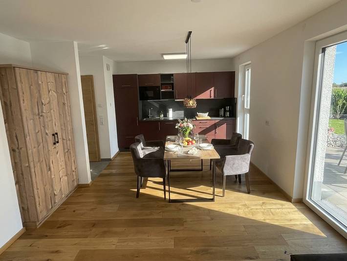 Ganze Ferienwohnung, Alpenglühen Suite in Lechtaler Alpen, Bach