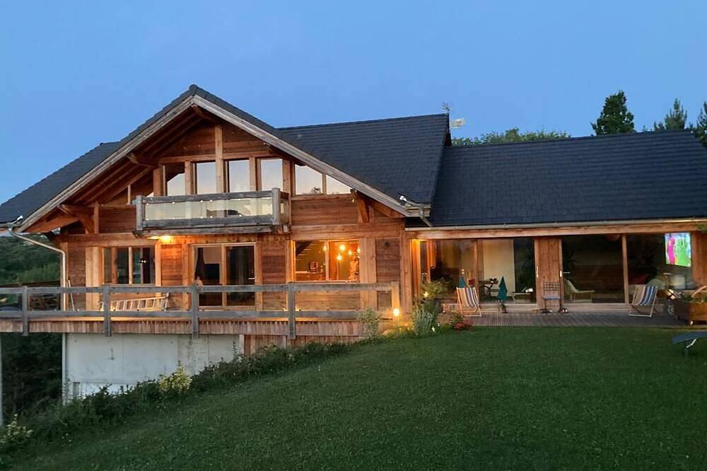 Chalet Piolit, contemporary in the heart of the Hautes Alpes in La Bâtie-Vieille, Parque Nacional de los Ecrins