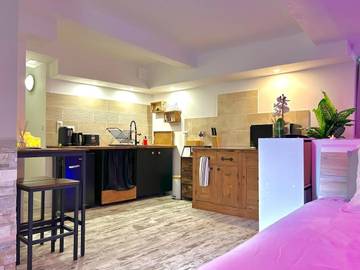 Gîte pour 3 personnes, avec vue, animaux acceptés à Carcès