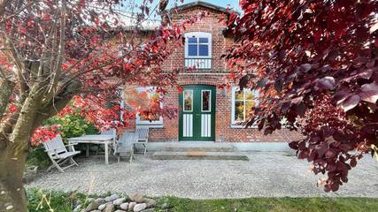 Ferienhaus für 5 Personen, mit Garten und Sauna in Westermarkelsdorf