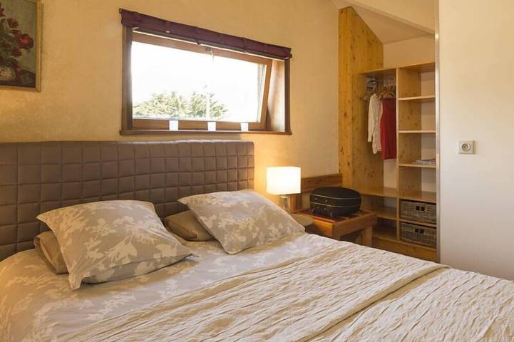 Appartement de vacances pour 2 personnes, avec jardin et piscine ainsi que sauna et terrasse