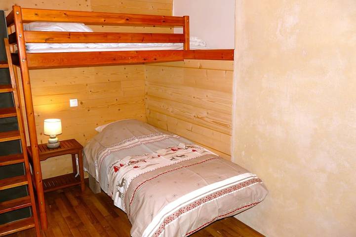 Gîte pour 6 personnes, avec terrasse et jardin dans Station de La Colmiane - 2