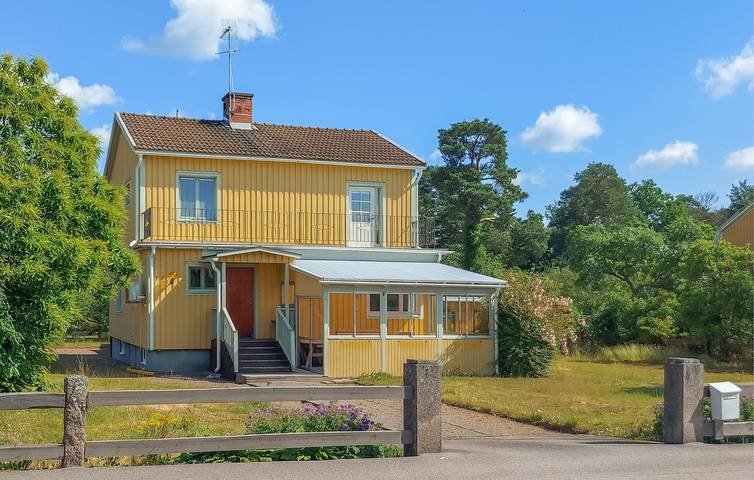 Hus för 3 Personer med trädgård in Öskarshamn