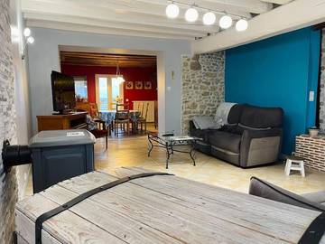 Gîte pour 7 personnes, avec terrasse et jardin dans Lion-en-Beauce