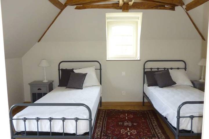 Location de vacances pour 6 personnes, avec jardin à Fougères-sur-Bièvre - 4