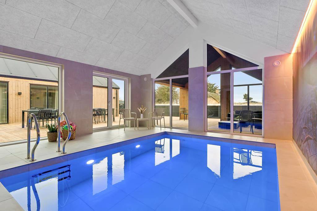 Nordsøvej 121 in Søndervig – Exclusive luxury pool house of the highest standard Space for 14 people in Søndervig, Holmsland Klit