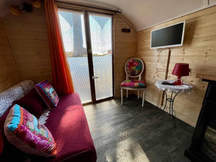Gîte pour 2 personnes, avec jardin ainsi que piscine et vue à Vauvert - 4