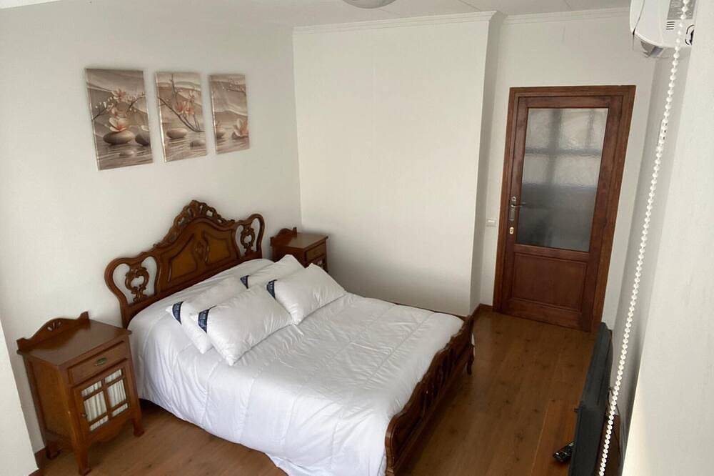 Apartamento entero, Habitaciónes en alquiler a plaza de toros a alicante España in Campoamor, Alicante