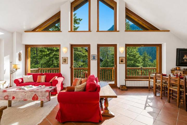 Gîte pour 7 personnes, avec vue et terrasse à Claviere