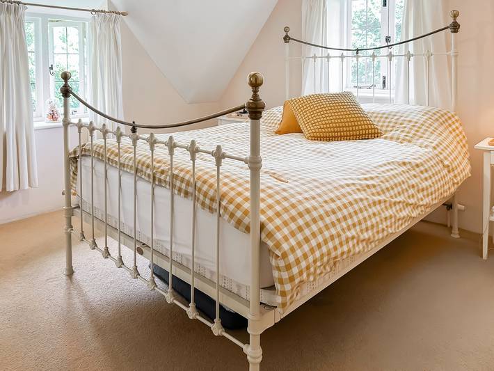 Wans Cottage in Wiltshire