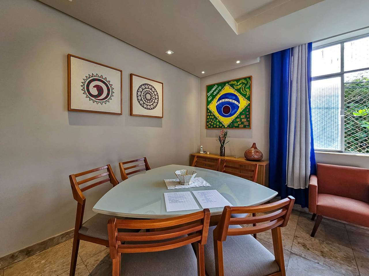 Entire apartment, Apto com 3 quartos, Ar e Wi-Fi a 100m da Praia in Barra (Salvador), Salvador