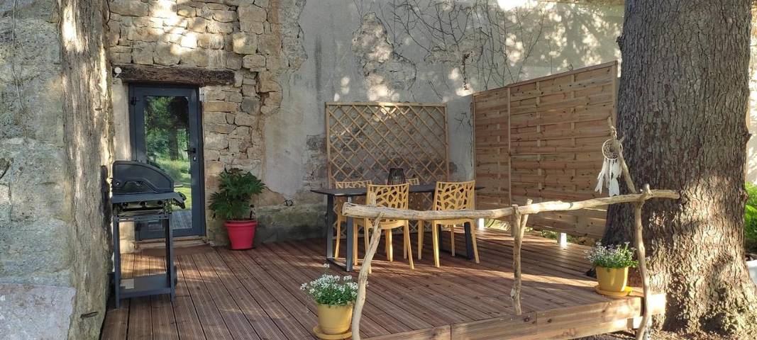 Location de vacances pour 4 personnes, avec jardin et vue, animaux acceptés à Varen