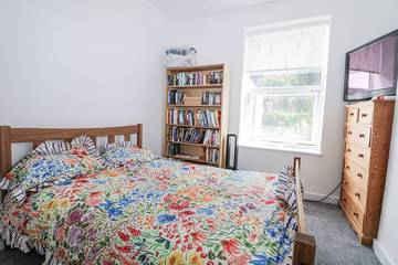 Log Cabin for 6 People in Hastings, High Weald, Photo 3