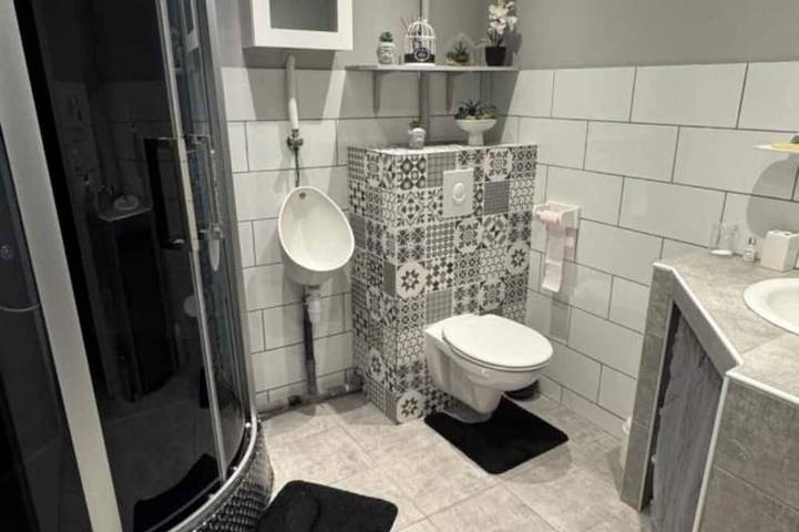 Gîte pour 6 personnes, avec jardin et jacuzzi à Gigean - 4