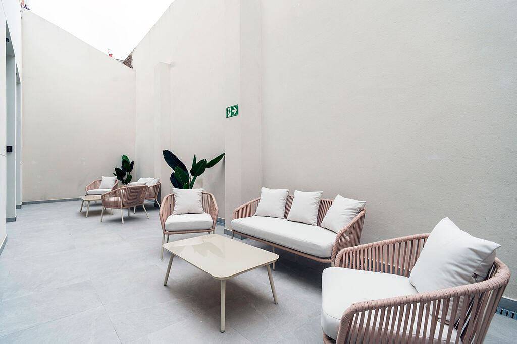 Estudio entero, Vlc Host - Sumsi C in Valencia City Centre, Valencia