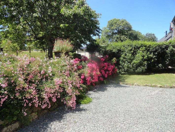 Gîte pour 6 personnes, avec terrasse à Roz-sur-Couesnon - 3