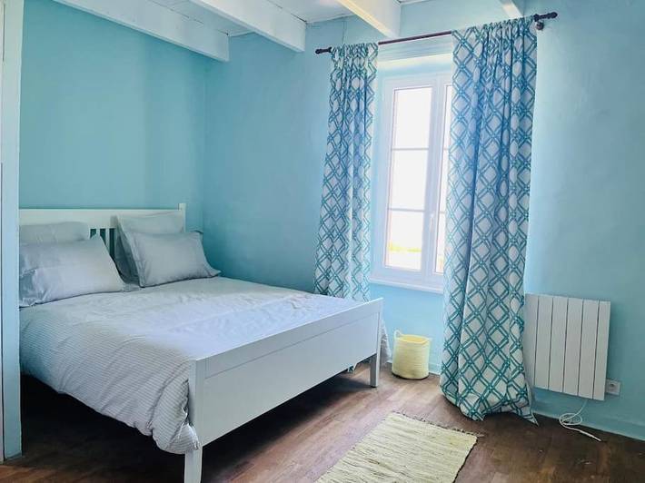 Gîte pour 6 personnes, avec jardin et vue à Locquénolé - 3