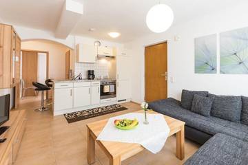 Ferienwohnung für 2 Personen in Herdwangen-Schönach, Bodensee, Bild 2
