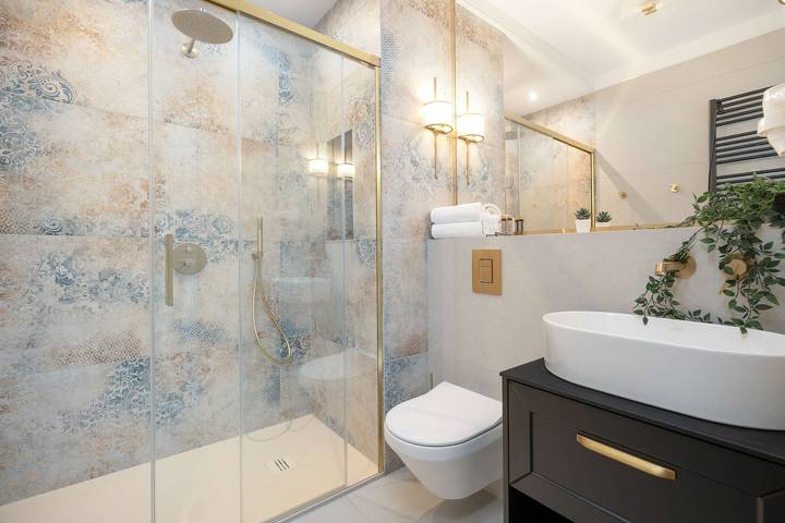 Ganze Wohnung, Luxury Apartments with Balconies | A Place to Work in Ciechocinek, Kujawien-Pommern