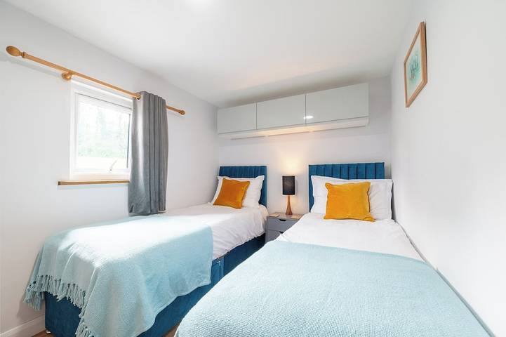 Beautifully Appointed Chalet Ideally located 5 min walk from beach & town centre in Bude, Cornouailles