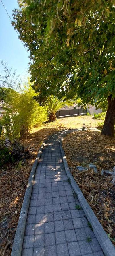 Gîte pour 5 personnes, avec jardin et vue à Saint-André-de-la-Roche - 4