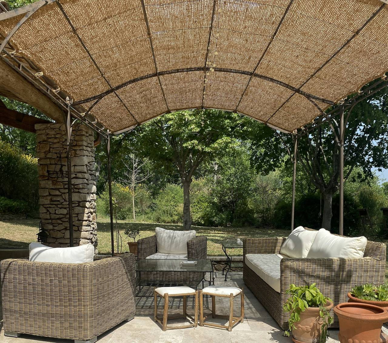 Villa provenzal con vistas panorámicas in APT, Parque natural regional del Luberon