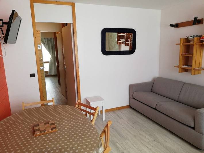 Apartamento entero, Apartamento a pie de pistas, terraza soleada, mascotas permitidas, 6 personas in Plagne Villages, La Plagne-Tarentaise