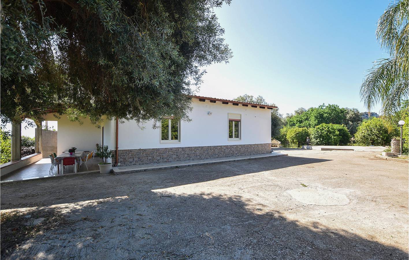 Appartamento di 120m² con AC, parcheggio, piscina e internet vicino a Fattoria Terra E Libertá in Siracusa, Siracusa e dintorni