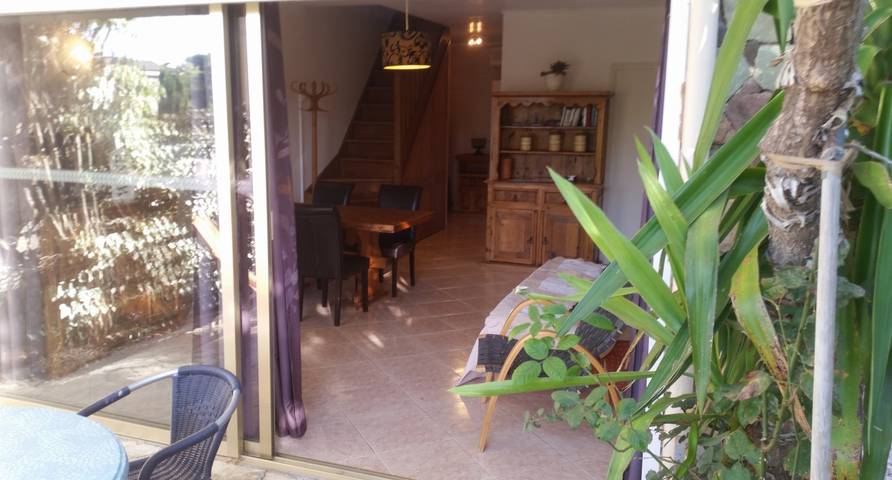 Gîte pour 4 personnes, avec jardin et jacuzzi ainsi que piscine et terrasse dans Boulouris - 4