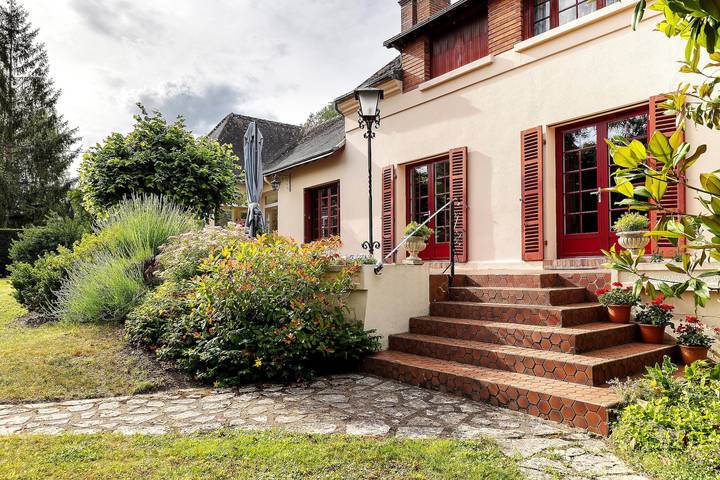 Chambre d’hôte pour 5 personnes, avec jardin près des Châteaux de la Loire