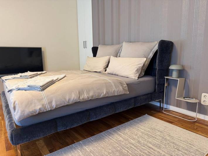 Ferienwohnung für 2 Personen, mit Terrasse und Garten in Gauting
