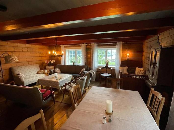 Location de vacances pour 5 personnes, avec Terrasse ainsi que Jardin et Vue dans Loen