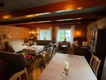 Gîte pour 5 personnes, avec vue et jardin dans Loen
