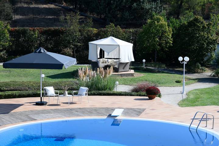 Villa für 13 Personen mit Whirlpool in Thessaloniki und Umgebung