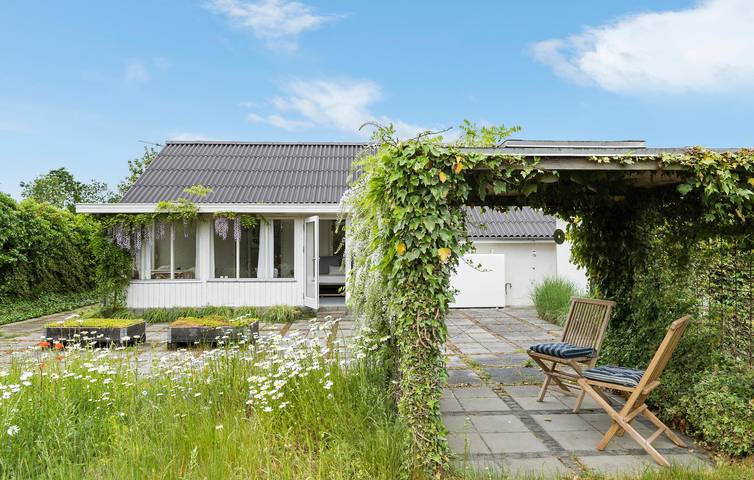Ferienhaus für 4 Personen, mit Terrasse und Garten in Lyngsbæk Strand - 2