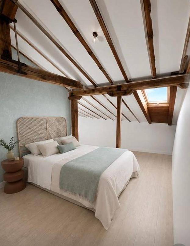 Hotel para 2 personas, con Terraza y Jardín además de Piscina y Vistas en Cuevas de San Clemente - 2