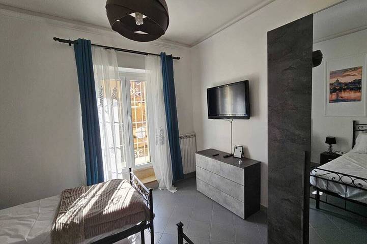 Ganze Wohnung, Frascati Fountain 3bdr Deluxe Apartment in Frascati, Parco Regionale dei Castelli Romani
