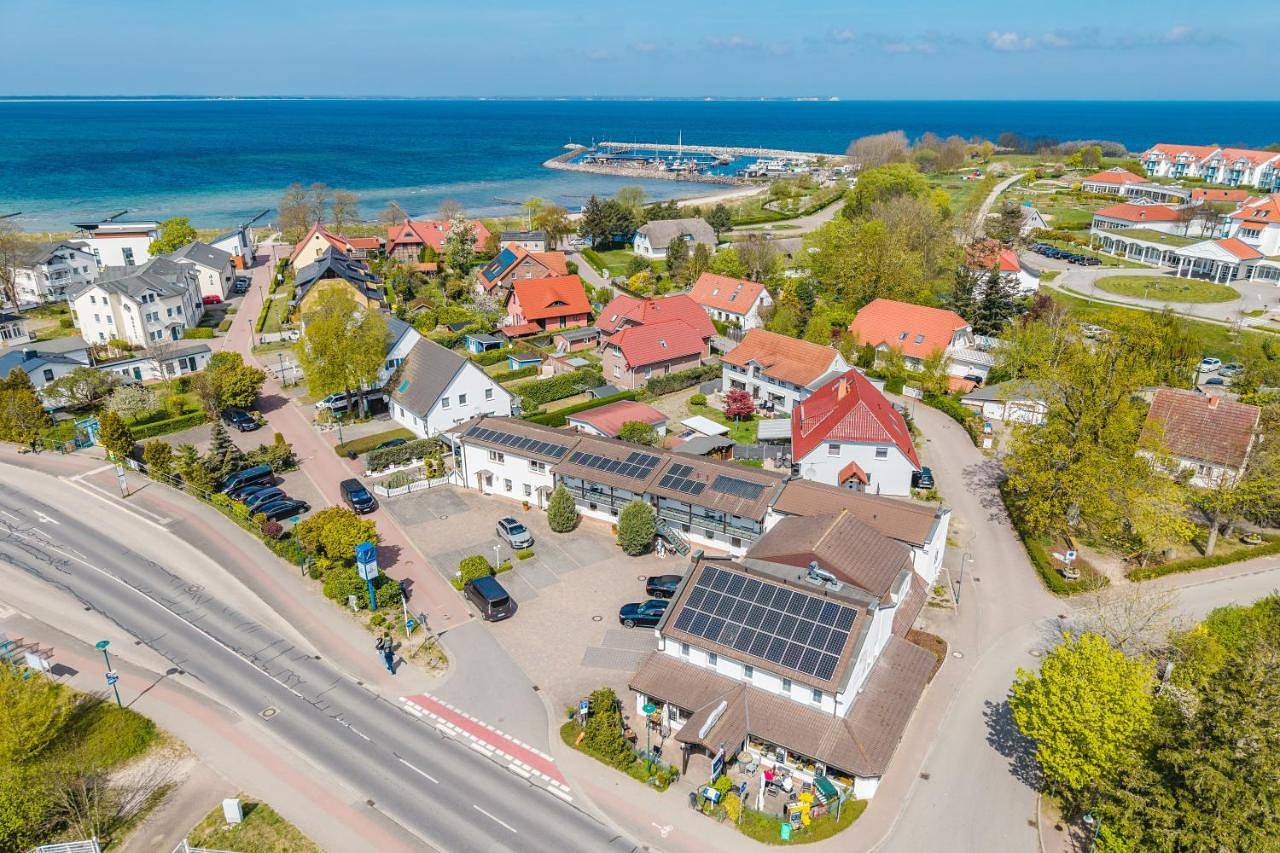 Gasthaus & Pension "Zur Schaabe" in Ostseebad Glowe, Glowe