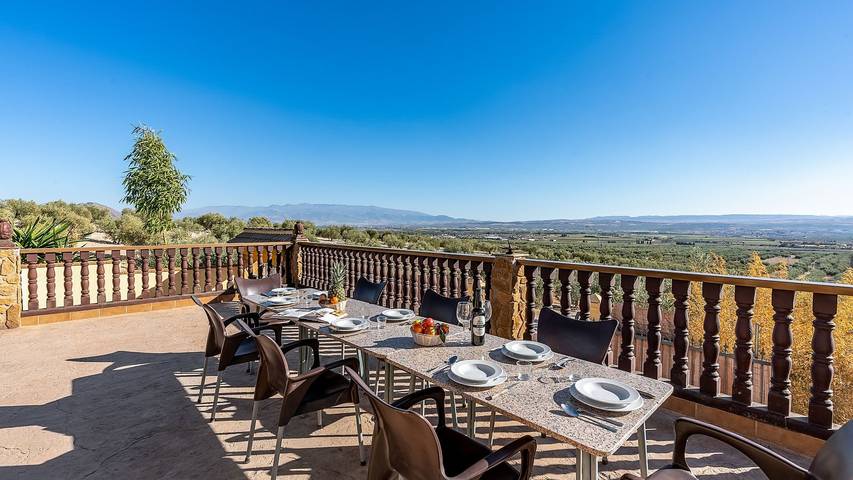 Casa rural para 10 personas, con balcón/terraza y piscina, Se admiten mascotas en Íllora - 4