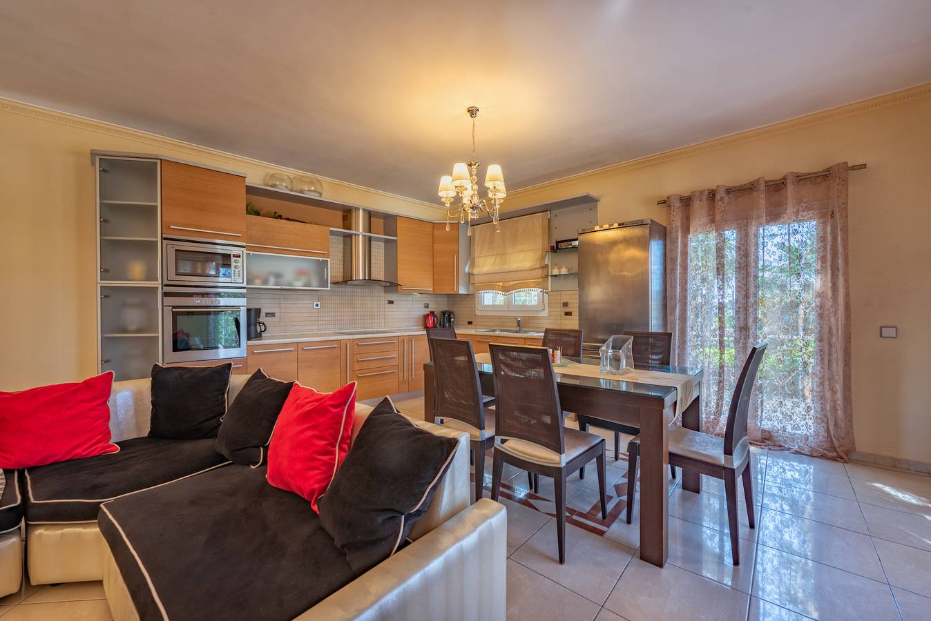 Entire apartment, 'Helios Maisonette' In Laganas in Laganas, Zakynthos
