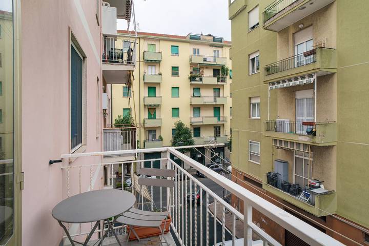 Gîte pour 4 personnes, avec balcon à Albenga - 2